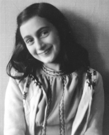 Comparing Anne Frank With Etty (esther) Hillesum